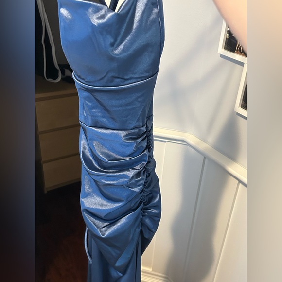 Prom Dress - Picture 2 of 5